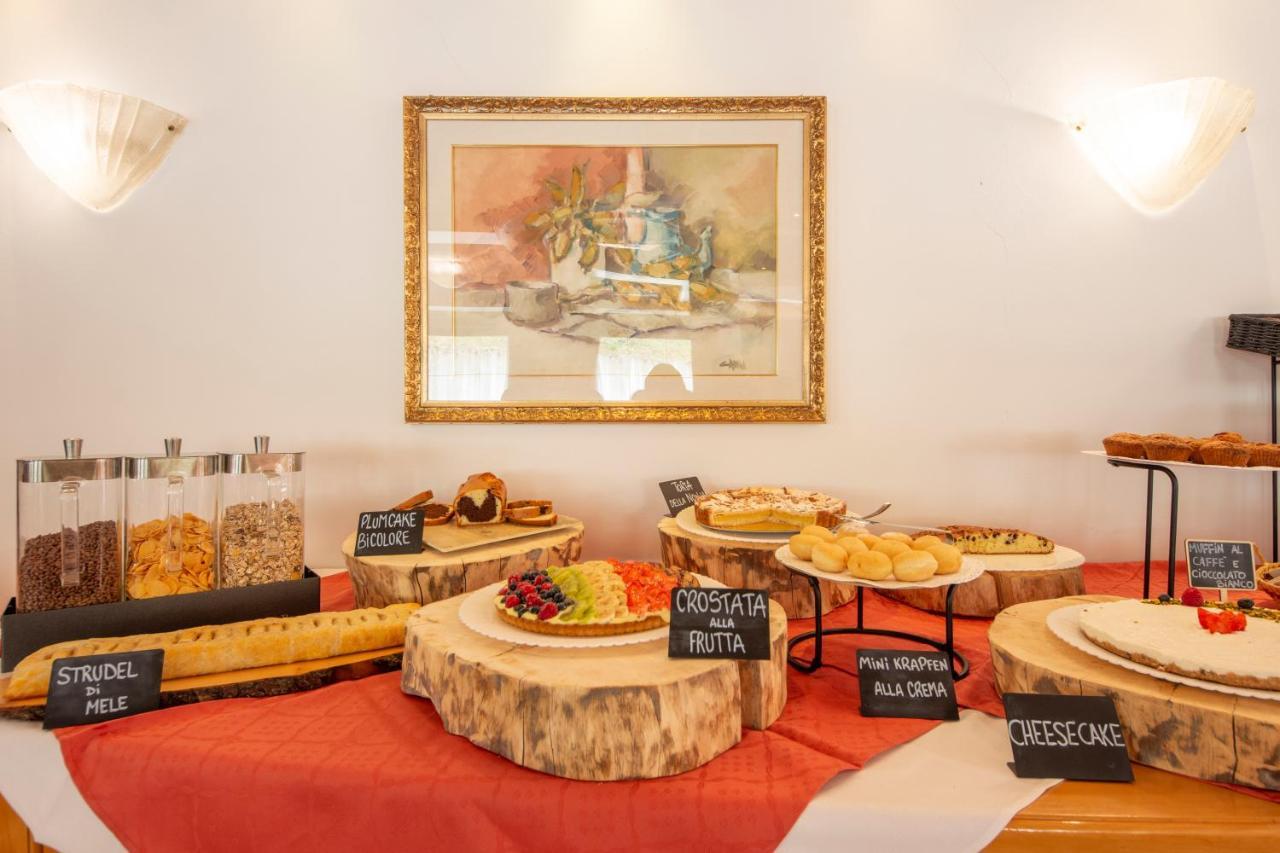 Flos Hotel Moena Zewnętrze zdjęcie